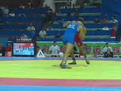 georgian wrestlers tushishvili vs barzakov 2006 world champ