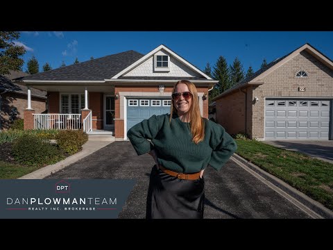 Beautiful Whitby Home for Sale with Vaulted Ceilings and Deck | Dan Plowman Team