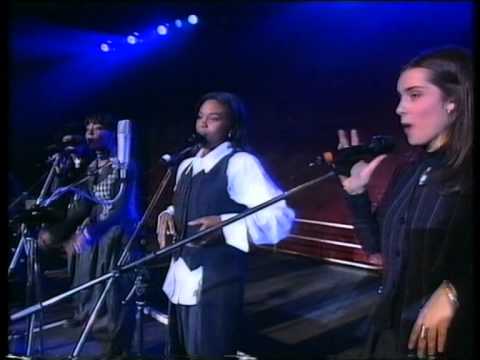 Lulu & Al Green - Bring It On Home To Me / Shout (Hogmanay Show, 31.12.1993)