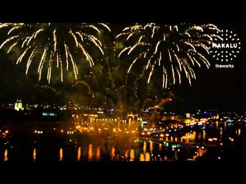 Pyromuzikál k zásnubám | Engagement pyromusical - MAKALU Fireworks