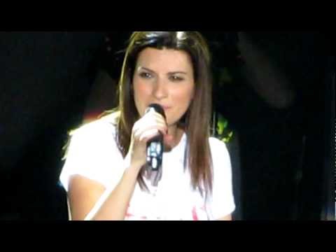 Laura Pausini 13.05.2012 Stuttgart - Non ho mai smesso Ending HD