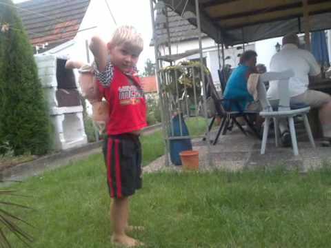 Brutales Kind Teil 2 XD