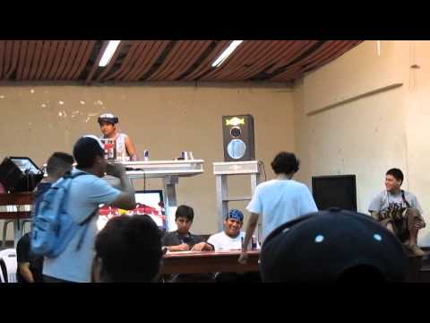 SAMEX,LUCHO HUASCAR vs A VERSO Y ESPADA HD - Semifinal - Hip Hop Respeto 2014 - Batalla de Gallos