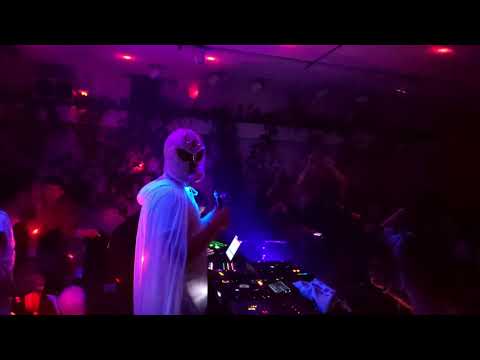 Megaphonim - Kesef Katan (Live)