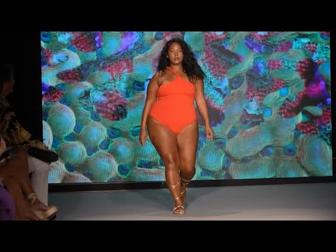 Plus size model Zoe Chin Loy in Paraiso Miami swim week for a Natasha Tonic