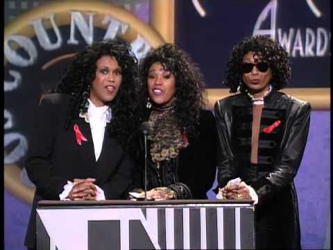 Garth Brooks Wins Country Male - AMA 1994