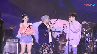 Aaron Yan at Sound City-Beach Music Wave 2018