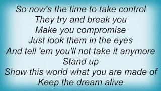 Saga - Stand Up Lyrics