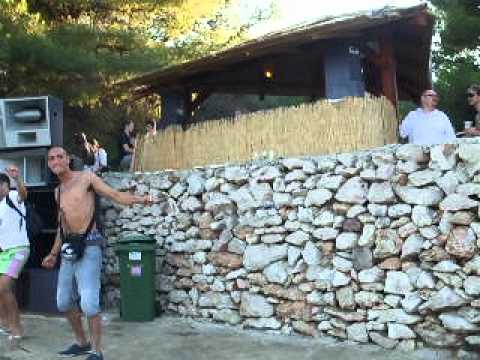 Craig Smith (6th Borough Project) - SunceBeat3