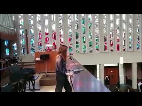 Annika Braun 23.4.2022 - Hochzeit Jürgen & Claudia 2. Lied (nach der Trauung)