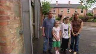 preview picture of video 'Walls of Shame: Belfast - 26 Nov 07 - Ep 4 - Part 1'