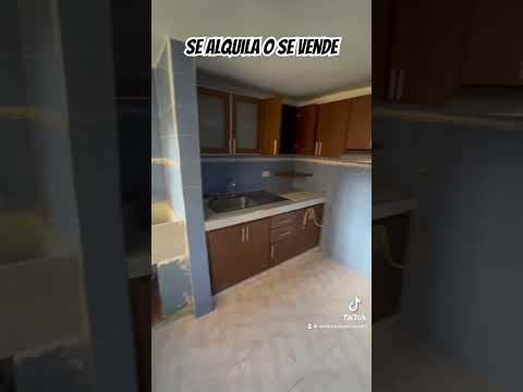 Apartamentos, Alquiler, Alcázares - $900.000