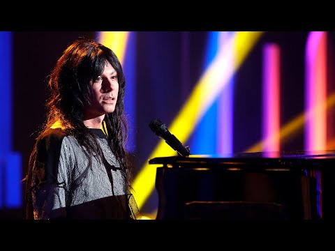 Alfred García imita a Antony and The Johnsons en "Hope there’s someone" - Tu Cara Me Suena