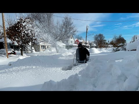 Buffalo snowstorm 2022: Unbelievable 77 inches of snow!