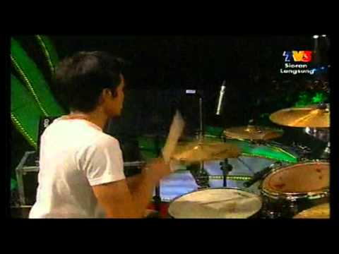 MTV Pokok - Meet Uncle Hussain feat Nubhan (Separuh Akhir 2 MuzikMuzik 26)