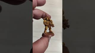 How to undercoat a space marine #warhammer40k #warhammer #painting #tutorial