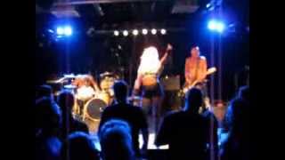 Download Barb Wire Dolls - Contract (NEW SONG) + Revolution (17.08.2013 @ Feierwerk München)