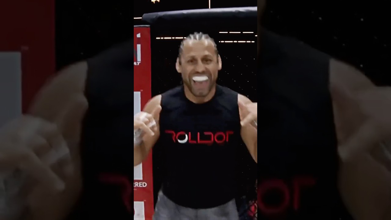 Urijah Faber | A1 Combat 33