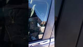 Chrysler 300 unlock door without key