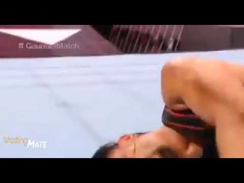 Roman Reigns Vs Seth Rollins Gauntlet Match Part 2 - WWE Raw Highlights 19 February 2018