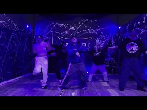 1000CANCIONES - Álvaro Díaz ft. Sen Senra coreografía por Zared Betto