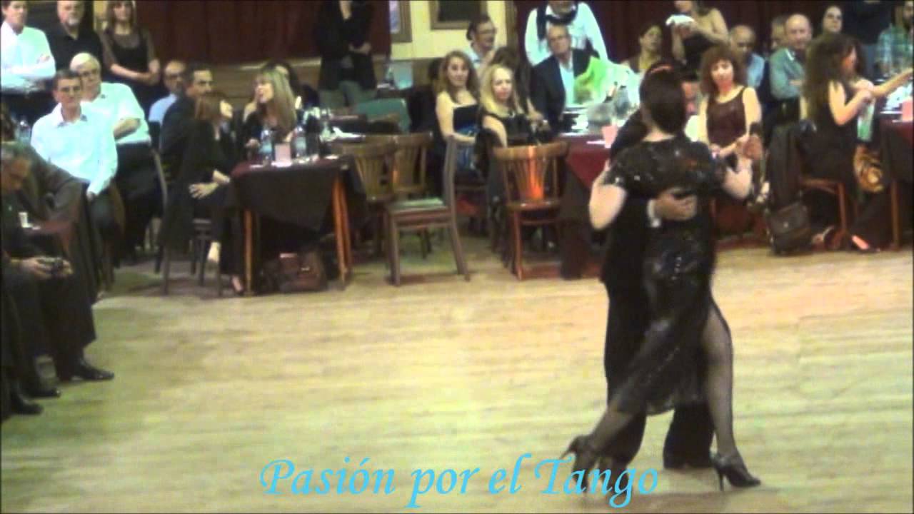 GENOVEVA FERNANDEZ y ANDRES "Tanguito" CEJAS Bailando el Tango GUAPEANDO en YIRA YIRA MILONGA