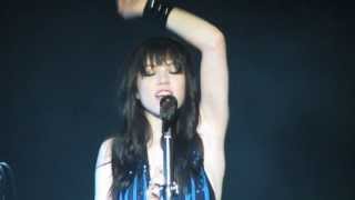 Carly Rae Jepsen Live Chicago - Tonight I&#39;m Getting Over You