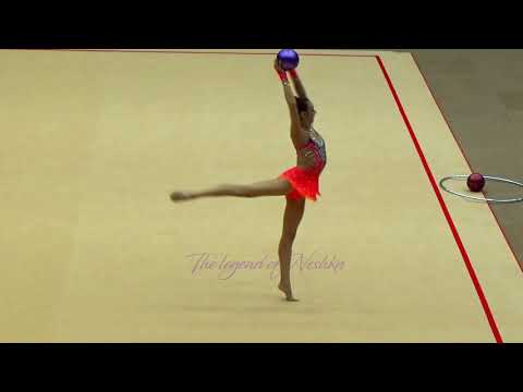 Julia WISNIEWSKA (POL) ball - 2016 Corbeil senior AA