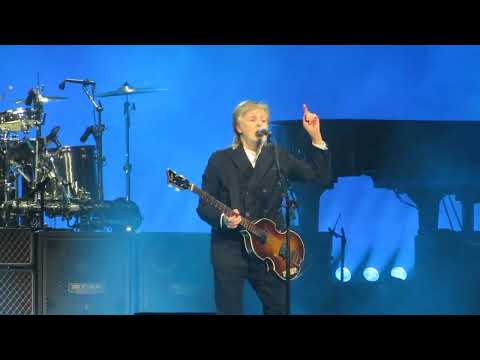 Come On To Me - Paul McCartney (Montreal 2025 1st night)