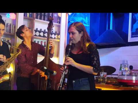 Virginia MacDonald Quartet @Poetey Jazz Café 😁2