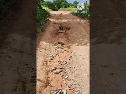PERIGO: Estrada Ruim em Palmas de Monte Alto dificulta acesso da zona rural ao centro do município!
