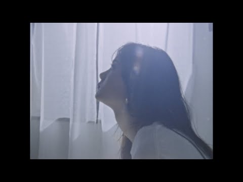 Leina 「恋に落ちるのは簡単で」 Official Music Video