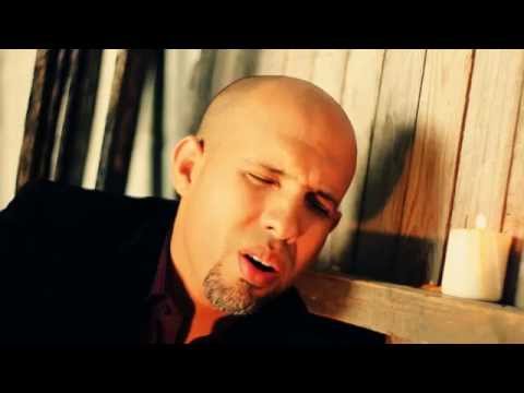 Dios esta Contigo Video Oficial. Johan Paulino