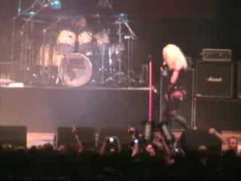 TWISTED SISTER -Happy Birthday To You- live in Italy 2008