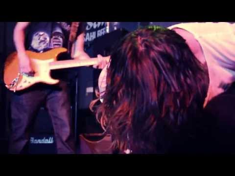 Nylon Sky - Fee Fi Fo Fum (Official Video)