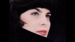 Musik-Video-Miniaturansicht zu Je suis née pour chanter Songtext von Mireille Mathieu