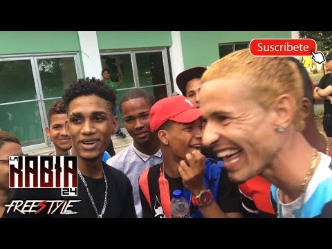 ( TOMATE UN VIVE 200 ) La Rabia 24 vs El Dady 12 - Batalla de Freestyle en El Estadio Olimpico