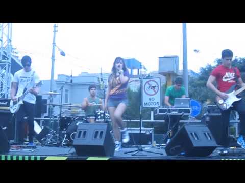 @Vegasonica - Intro/Lo Nuestro es Imposible  #WeRunLima10K 11.11.12