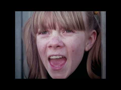 Play Safe   Frisbee 1978