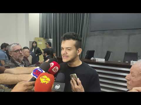 Sessão da Câmara de Apucarana aprova projetos de lei e moções.