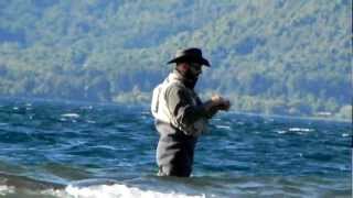 preview picture of video 'Fly fishing - Patagonia Argentina - Futalaufquen'