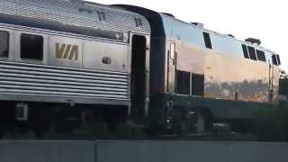 preview picture of video 'VIA rail backing up for the night in Toronto West Yard'