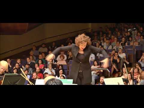 download lagu mp3 mp4 Lucia Marin, download lagu Lucia Marin gratis, unduh video klip Lucia Marin