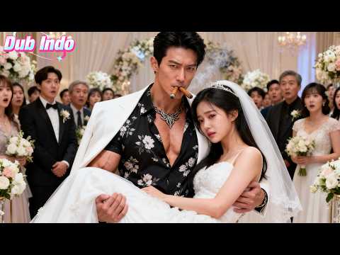 Di hari nikah, suamiku kabur dengan sahabatku. Aku menikahi ayah tirinya dan mengejutkan semua orang