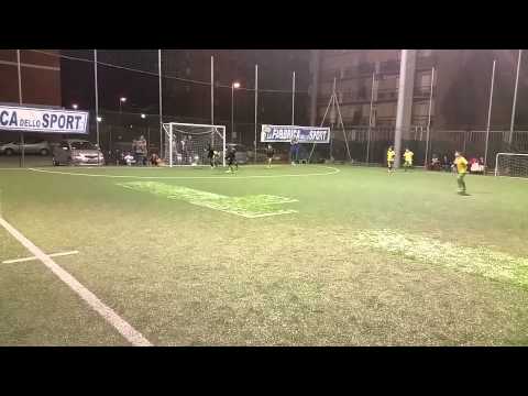 Simone 7 anni allenamento Pertusa