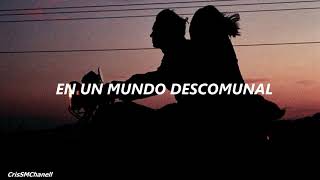 &quot;Lucha de Gigantes&quot; (CON LETRA)