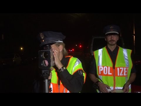 Inselflimmern - Raser in der Veringstraße