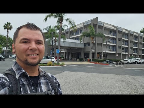 Next stop, Disneyland! Motel 6 review | How I budget my vacations