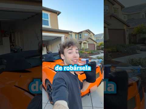 ¡Le ROBO las GALLETAS a mi AMIGO de su Lamborghini!