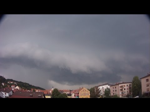 Močan naliv s točo v Ljutomeru